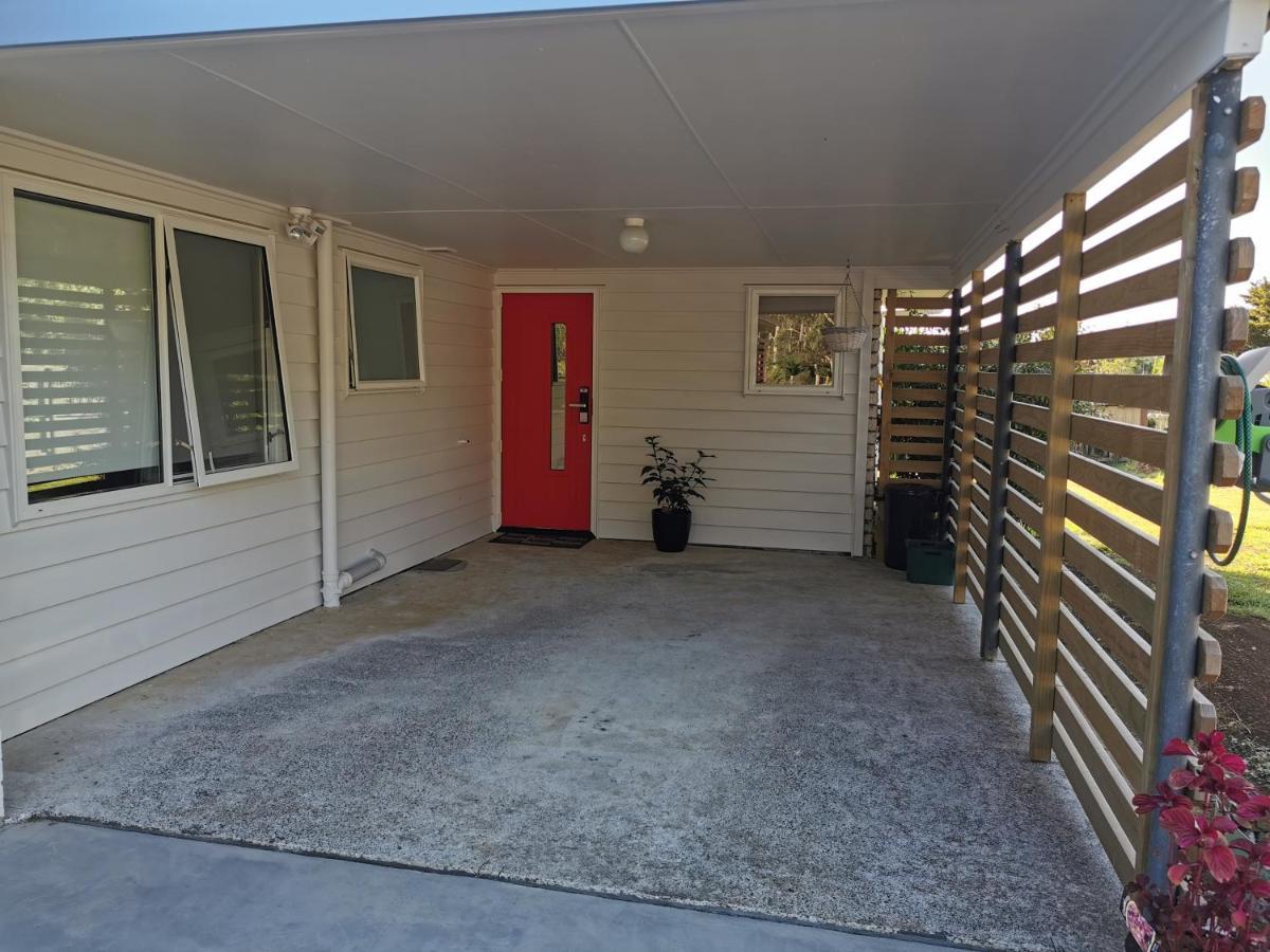Kerikeri Sunny Modern 2 Bedroom Apartments ภายนอก รูปภาพ