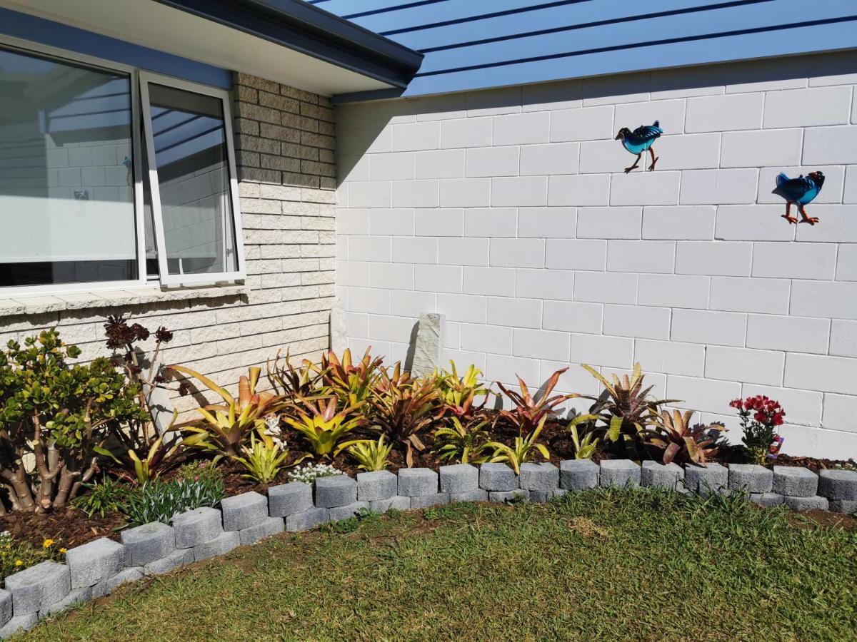 Kerikeri Sunny Modern 2 Bedroom Apartments ภายนอก รูปภาพ